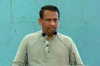 වතු කම්කරුවන්ගේ දෛනික වැටුප ගැන ඇමතිගෙන් පොරොන්දුවක්
