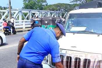 අතුරුදන් වූ ගණකාධිකාරිවරයෙකුගේ සිරුර සොයා කළු ගඟේ සෝදිසියක්