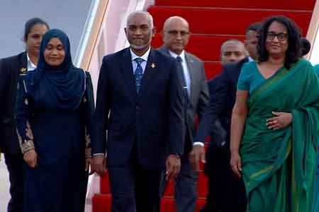 මාලදිවයින් ජනපති දිවයිනට පැමිණෙයි