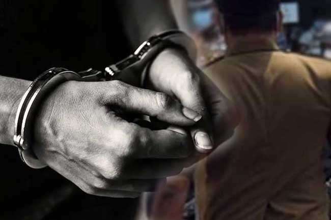 භෞත චිකිත්සකවරියගේ මරණය - පෙම්වතාට ආධාර අනුබලදුන් පොලිස් ලොක්කෙකු දැලේ