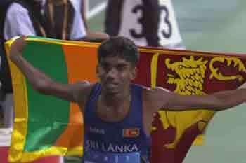 ළහිරු අචින්තගෙන් රන් පදක්කමක්