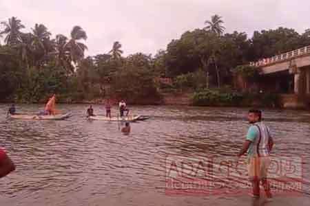 දැදුරු ඔයේ ගිලී 4ක් අතුරුදන්