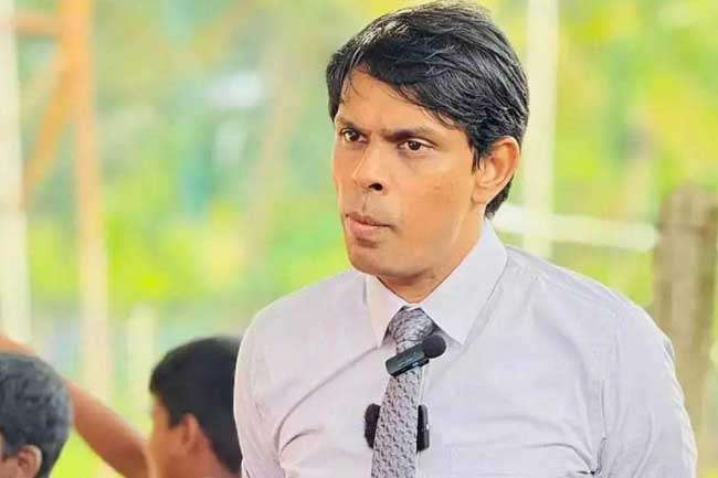 අර්ච්චුනාට වරෙන්තු