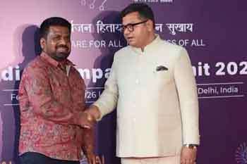 ජනපති නවදිල්ලි නුවර ඉන්දිරා ගාන්ධි ජාත්‍යන්තර ගුවන් තොටුපොළ වෙත ළඟා වෙයි