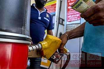 මැදපෙරදිග යුද්ධයෙන් අපිට හොඳටම රිදෙයි ද ?
