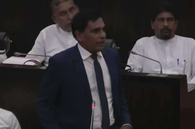 පාස්කු ප්‍රහාරය 2017 සිට සැලසුම් කළ කුමන්ත්‍රණයක් - අමාත්‍ය ආනන්ද විජේපාල