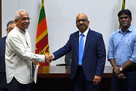 ශ්‍රී ලංකා ක්‍රිකට් අතුරුපාලක කමිටු සභාපති ලෙස ඉරාන් වික්‍රමරත්න පත්කෙරේ