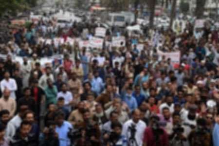 පාකිස්තාන වෙළෙඳුන් රජයට අනතුරු අඟවයි