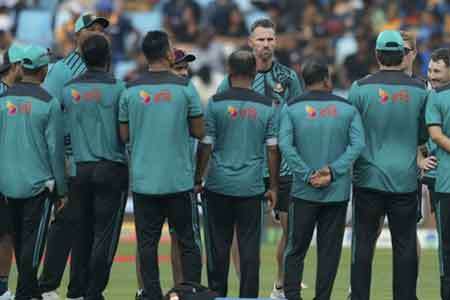 බංග්ලාදේශ වේග පන්දු පුහුණුකරු ෂෝන් ටේට් ධුරයෙන් ඉල්ලා අස්වෙයි