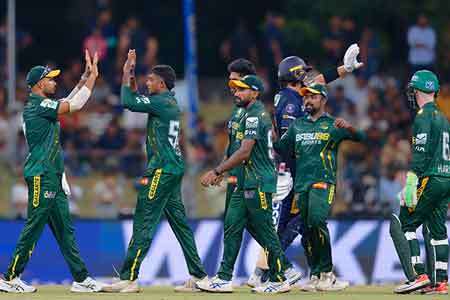LPL පළමු සටනේ ජය ගෝල් ගැලන්ට්ස්ට