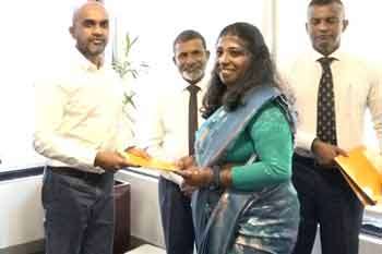 NTC වේලාසටහන්කරු තනතුරට අලුතින් ආ කාන්තාවෝ