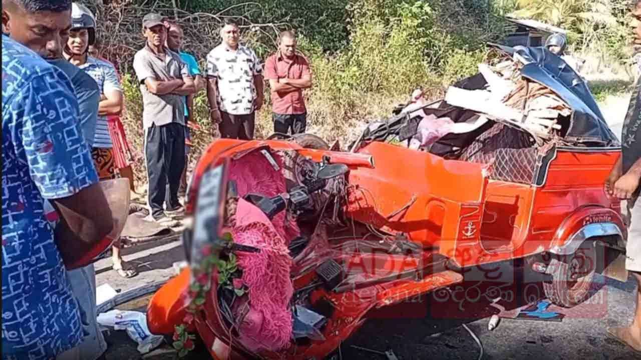 කැබිතිගොල්ලෑවේ මාරක අනතුරකින් දින 10ක බිලිදෙකු ඇතුළු තිදෙනෙකු මරුට