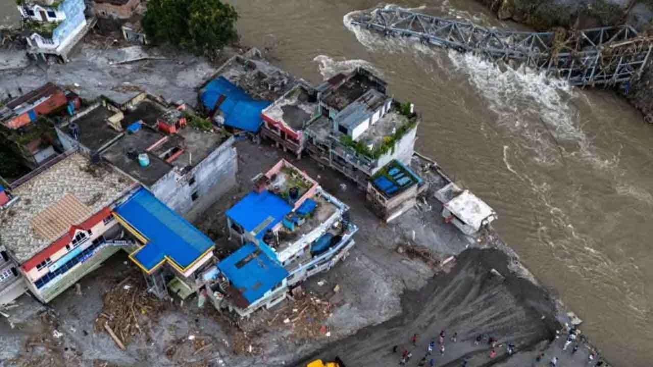 නේපාලයේ හදිසි ජල ගැලීමෙන් මිය ගිය සංඛ්‍යාව 675 දක්වා ඉහළට