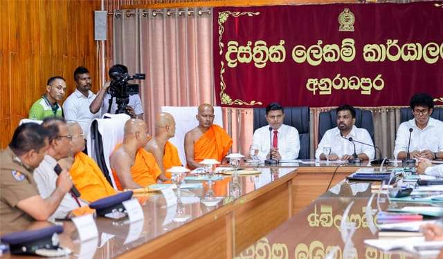 අනුරාධපුර පූජා භූමි සංවර්ධන සැලැස්ම මේ වසරේදීම ඇරඹීමට ජනපතිගෙන් උපදෙස්