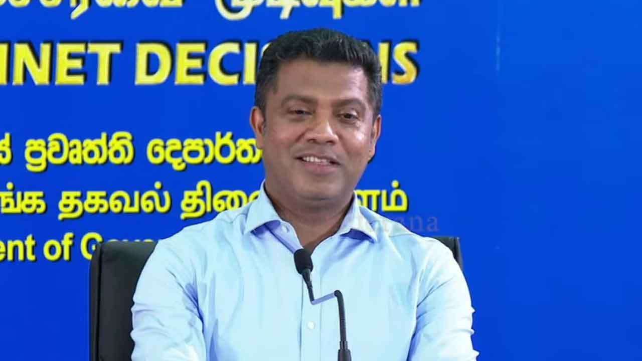 22 ගැන ජනමත විචාරණයකට ආණ්ඩුව ලෑස්තිද ? - ඇමති නලින්ද උත්තර දෙයි