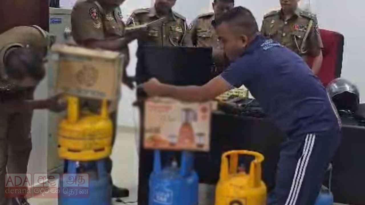 ගෙවල් බිඳුම් රැසකට සම්බන්ධ සැකකරුවන් දෙදෙනෙකු මාට්ටු