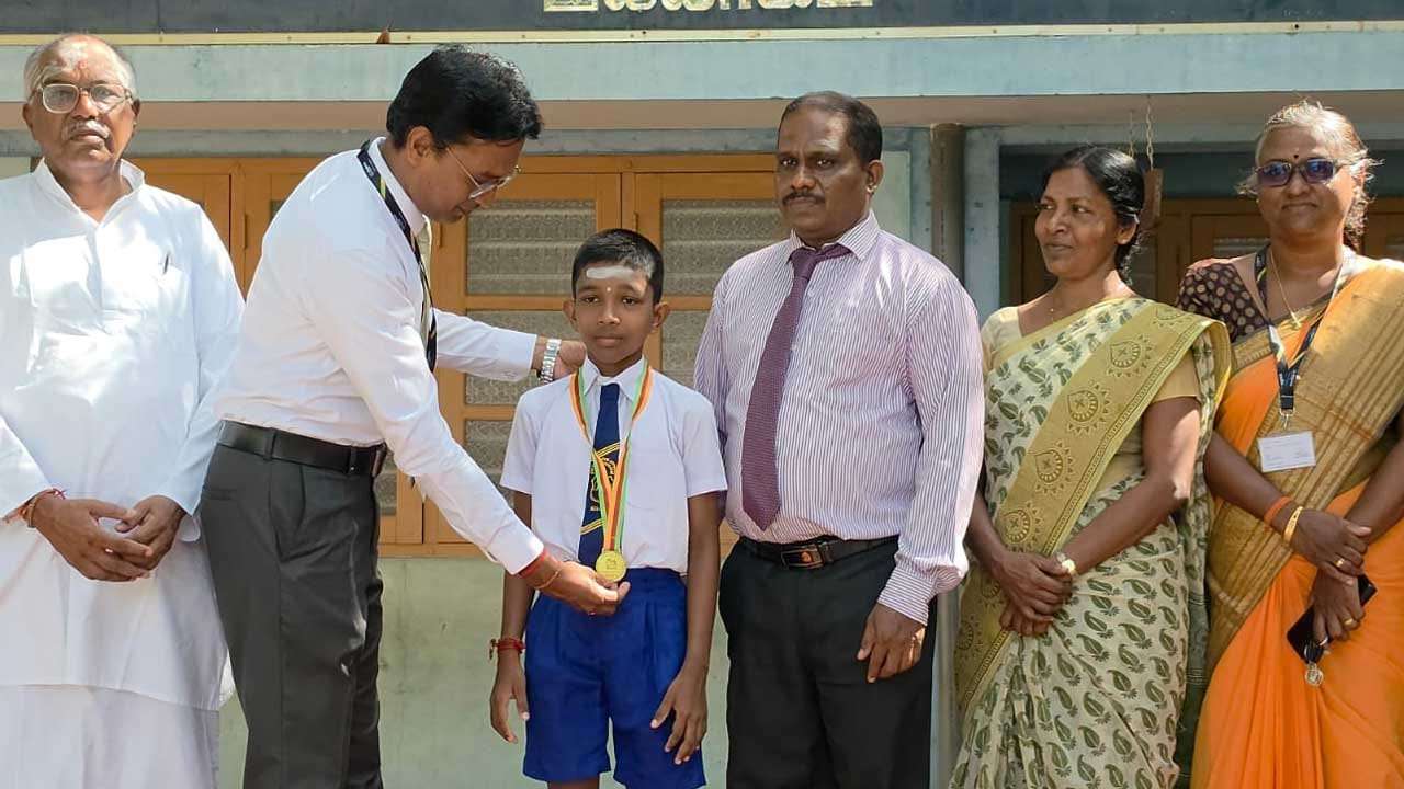 ශිෂ්‍යත්ව විභාගයේ දෙමළ මාධ්‍යයේ ප්‍රථමයා යාපනයෙන්