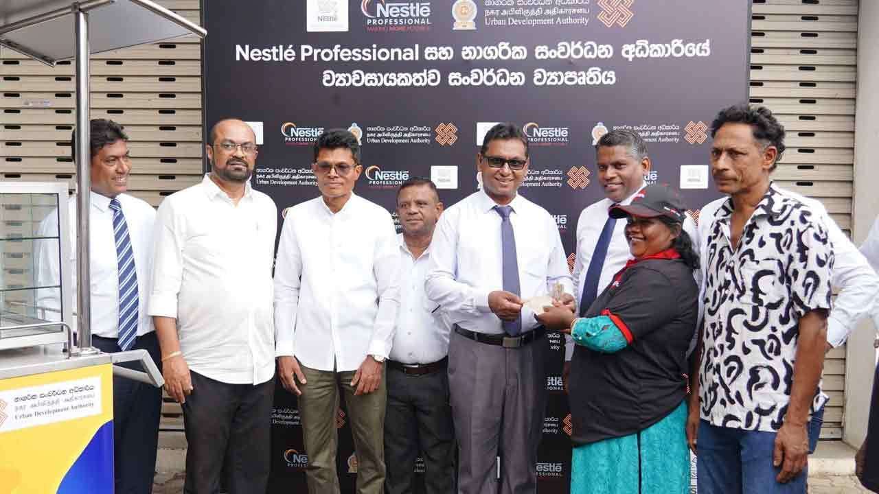 පෑලියගොඩ මැනිං වෙළඳ සංකීර්ණයේ  ජංගම වෙළඳාම ක්‍රමවත් කිරීමට වැඩපිළිවෙළක්