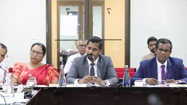 22ක සහ අධිකරණ සංවිධාන පනත් කෙටුම්පත් සඳහා ආංශික අධීක්ෂණ කාරක සභාවේ අනුමැතිය
