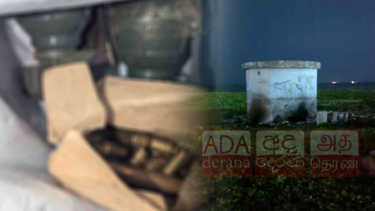 අඟුලානෙන් ජීව අත්බෝම්බ 2ක් සහ පතොරොම් තොගයක් හමුවේ