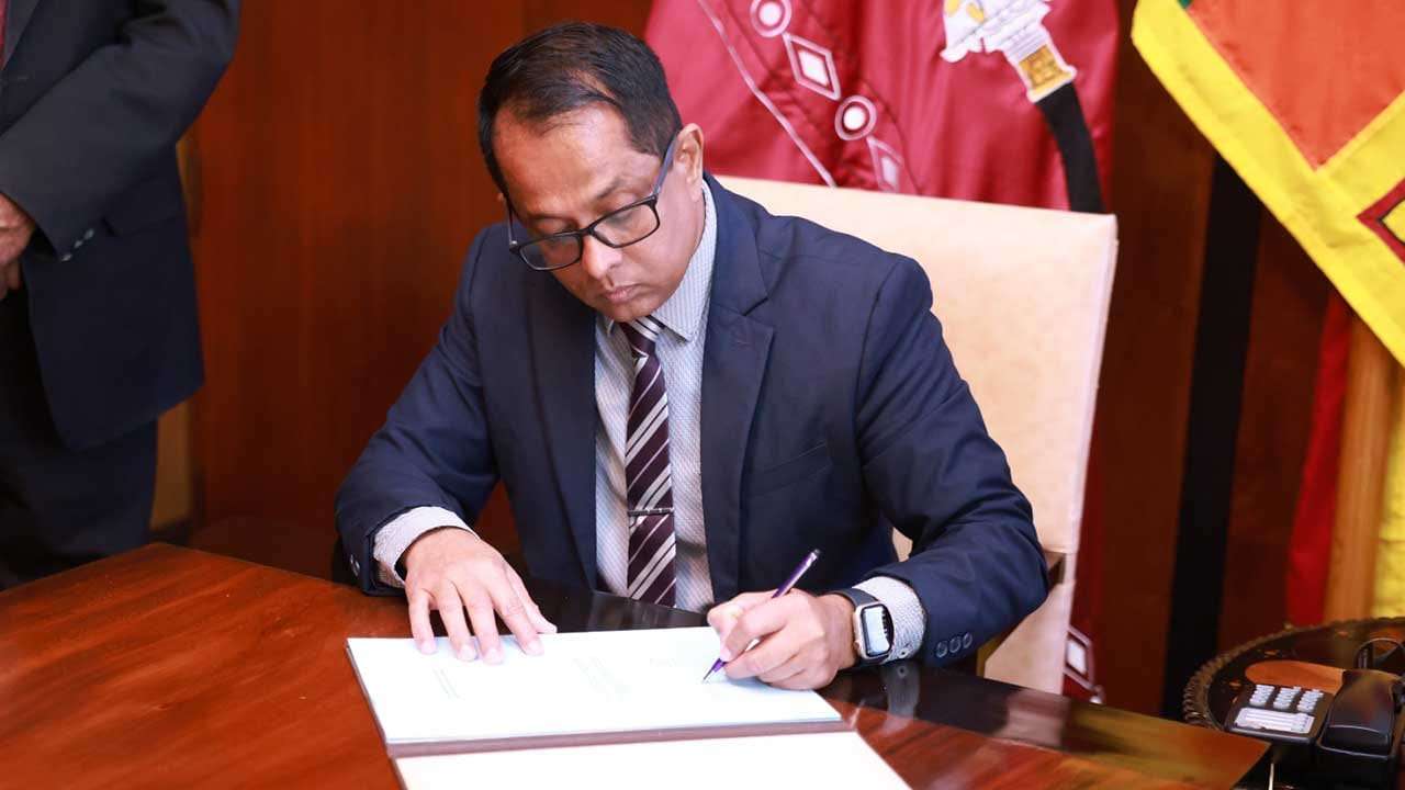 අපනයන කෘෂිකර්මය ප්‍රවර්ධනය කිරීම (සංශෝධන) පනත් කෙටුම්පතට කථානායකගේ සහතිකය