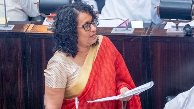 'අධ්‍යාපන සභාව' පිහිටුවීමේ පනත් කෙටුම්පත වසරක් ඇතුළත - අගමැති හරිනි