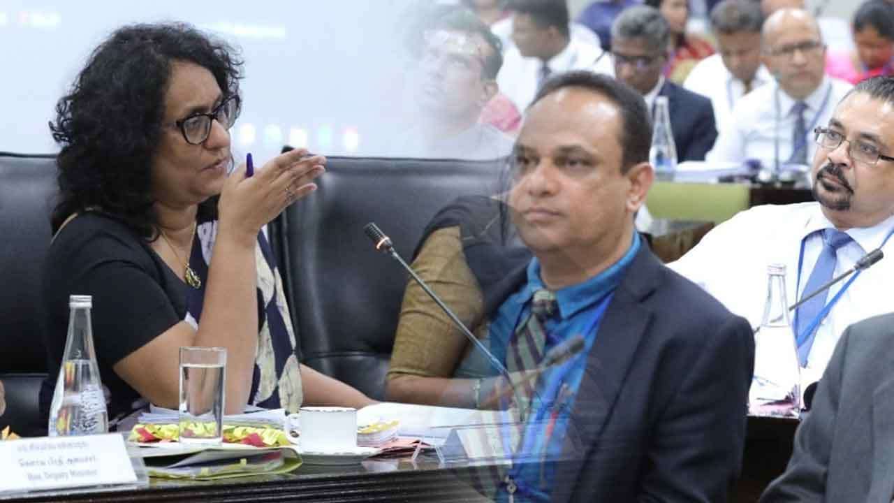 අධ්‍යාපන ක්ෂේත්‍රයේ ගැටලු සඳහා විසඳුම් කඩිනම් කිරීමට අගමැතිනියගෙන් නිලධාරීන්ට උපදෙස්