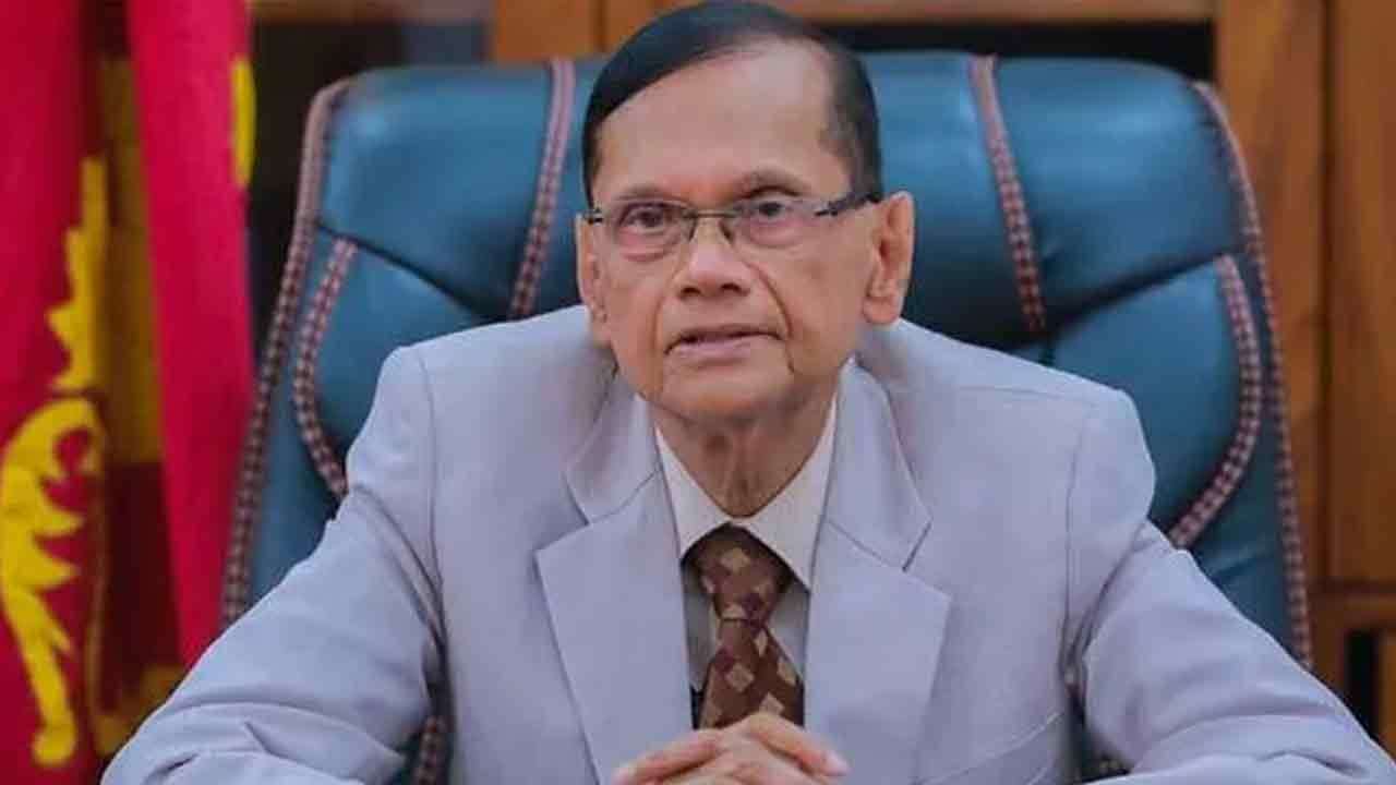  හිටපු අමාත්‍ය ජී.එල්. පීරිස්ට අල්ලස් කොමිසමෙන් කැඳවීමක්