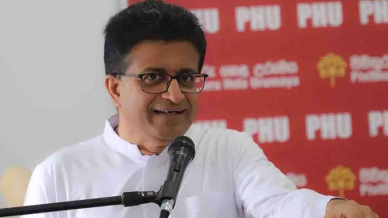 කොටුවේ උද්ඝෝෂණ තහනමට එරෙහිව ගම්මන්පිලගෙන් පෙත්සමක්