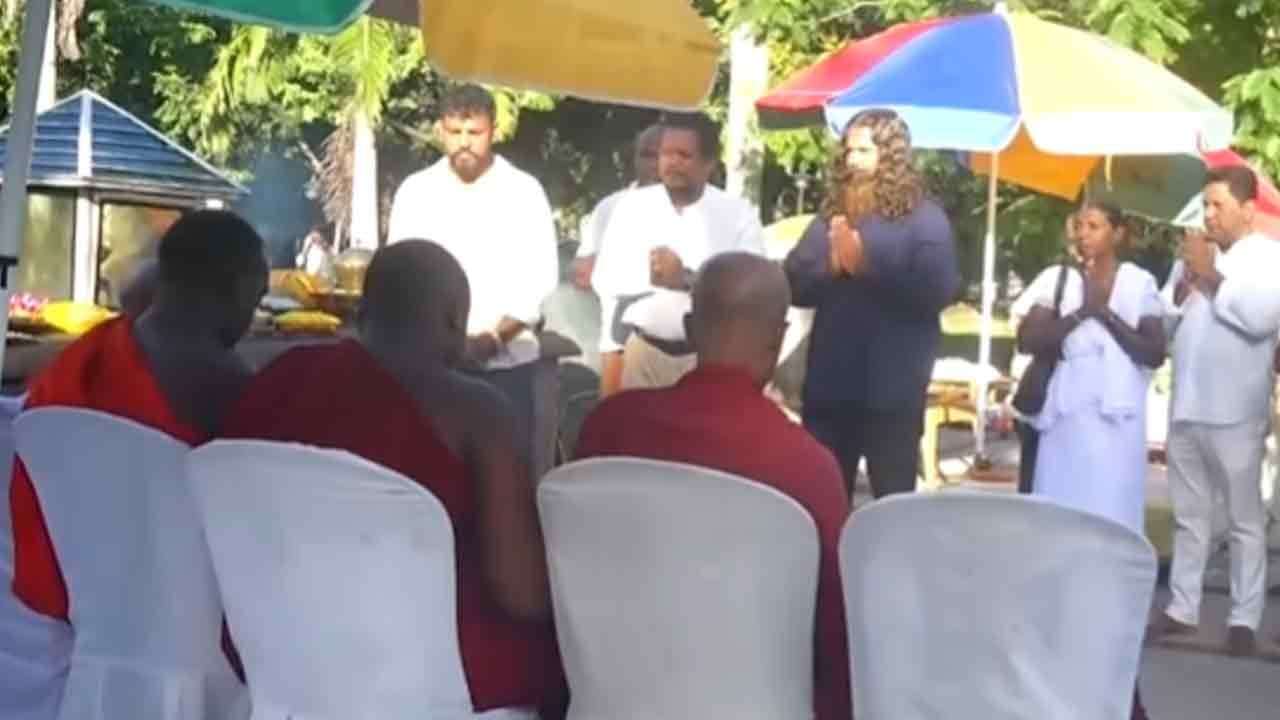 ඥානසාර හිමිට නිදහස ඉල්ලන සත්‍යග්‍රහය අද 10වන දිනටත්