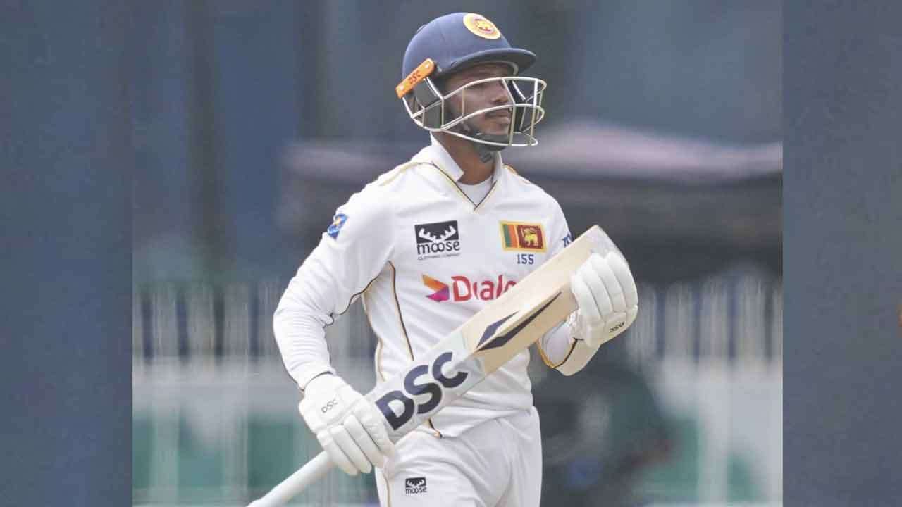 පාකිස්තානයට එරෙහි ටෙස්ට් සටන පැතුම්ට අහිමි වෙයි