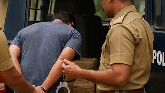 ඉන්දියාවෙන් පිටුවහල් කළ හිටපු එල්.ටී.ටී.ඊ සාමාජිකයා TIDයේ අත්අඩංගුවට