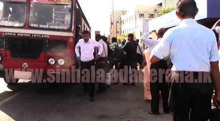 ගාල්ල-කොළඹ පෞද්ගලික බස් වර්ජනයක්