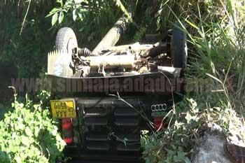 අධික වේගය 2ක් රෝහලට යවයි