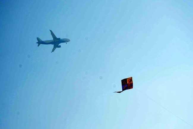 ගුවන් තොටුපළ අවට සරුංගල් යැවීම තහනම්