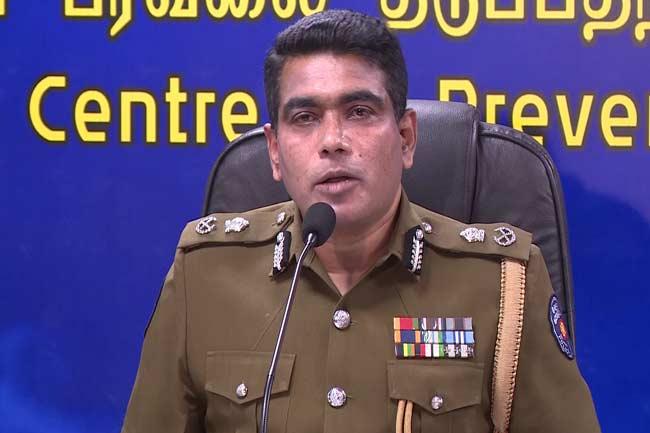 විශ්‍රාමික හැඳුනුම්පත හෝ ඇදිරි නීති බලපත්‍රය අවභාවිතා කළොත් දැඩි ක්‍රියාමාර්ග