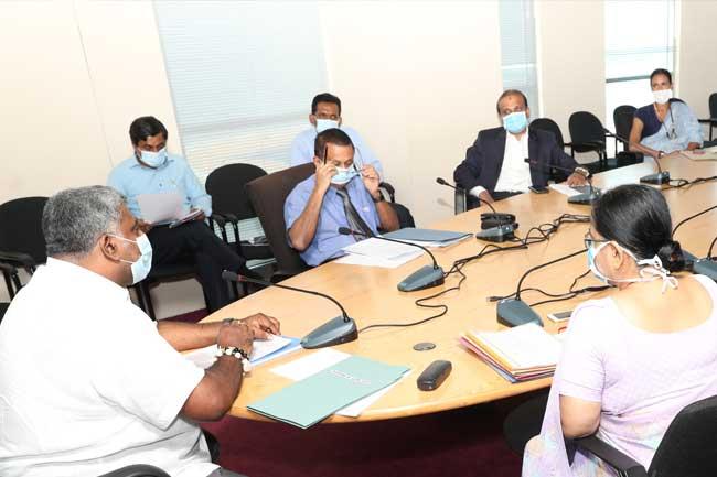 කටුනායක ගුවන්තොටුපලේ හා ශ්‍රී ලංකන් ගුවන් මෙහෙයුම් කඩිනමින් ඇරඹීමට සාකච්ඡා