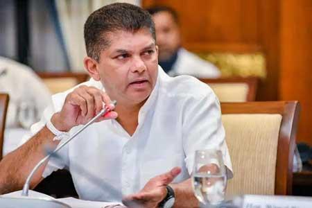 රාජ්‍ය ඇමති ලොහාන් රත්වත්තේ ඉල්ලා අස්වෙයි