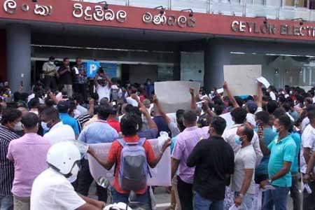 විදුලි වෘත්තීය සමිති වර්ජනය ගැන තීරණය