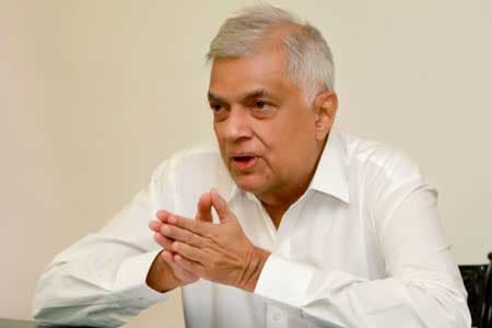 මේක දුර්වල උපාය මාර්ගයක් - රනිල් විපක්ෂයට කියයි