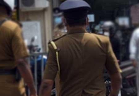 විදෙස් ක්‍රෙඩිට් කාඩ්පත්වලින් මුදල් වංචා කළ තරුණයෙක් අත්අඩංගුවට