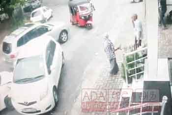මහරගම බිහිසුණු රිය අනතුරකින් අයෙක් මරුට