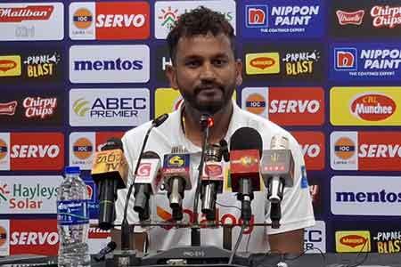 සමුගැනීමෙන් පසු දිමුත් ඔස්ට්‍රේලියාවට‍