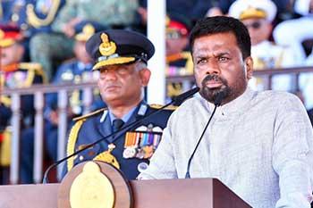 වෘත්තිමය වගකීම නිසිලෙස ඉටුකරන රාජ්‍යය සේවයක් රටට අවශ්‍ය බව ජනපති කියයි