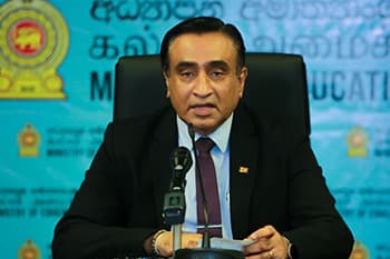 ''ආපදා ප්‍රදේශවල සිටින විශ්වවිද්‍යාල නේවාසික සිසුන් සුරක්ෂිතයි''