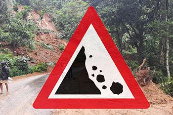 දිස්ත්‍රික්ක 4කට තවදුරටත් නායයෑම් රතු නිවේදන