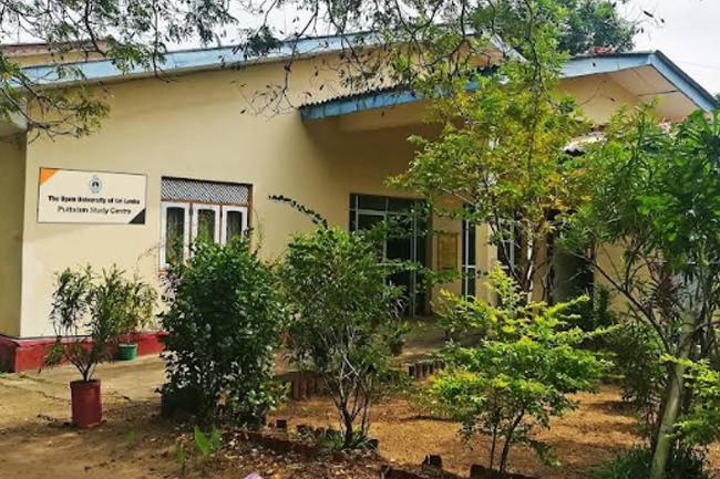 විවෘත විශ්වවිද්‍යාලයේ පුත්තලම අධ්‍යාපන මධ්‍යස්ථානයේ ගැටලු අගමැතිනියගේ අවධානයට