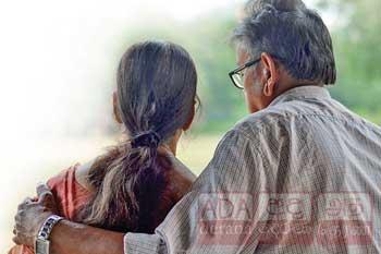 ලංකාවේ වැඩිහිටි ජනගහනයෙන් සියයට 30කට මානසික ගැටලු - සෞඛ්‍ය අංශයෙන් බය හිතෙන අනාවරණයක්