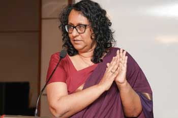 කිසිදු දරුවෙකුට වෘත්තීය හෝ උසස් අධ්‍යාපන අයිතිය අහිමි නොවිය යුතුයි - හරිනි අමරසූරිය