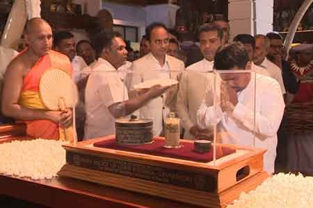ශ්‍රී සර්වඥ ධාතූන්වහන්සේ වැඳපුදා ගැනීමට ජනපති එක්වෙයි